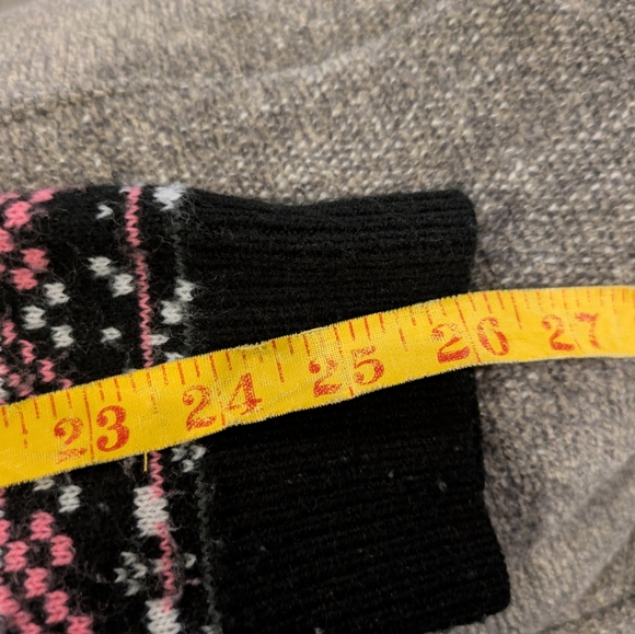 Torrid Black and Pink Patterned Cardigan - Picture 12 of 12
